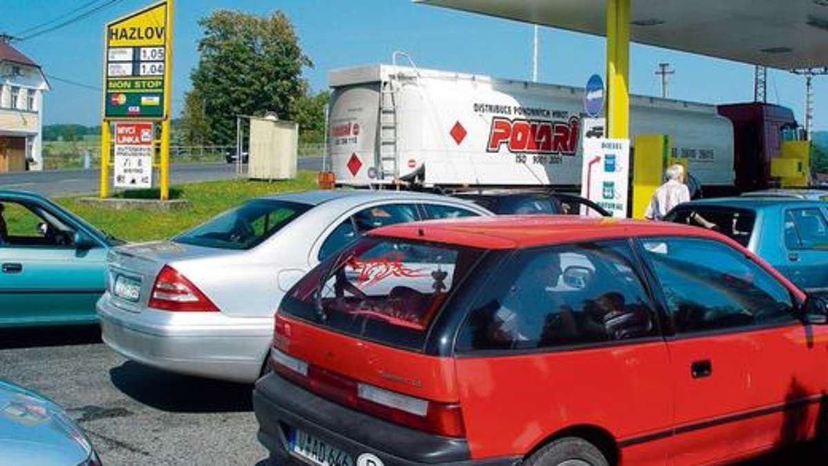 Wirtschaft: Prag geht gegen Billig-Tankstellen vor