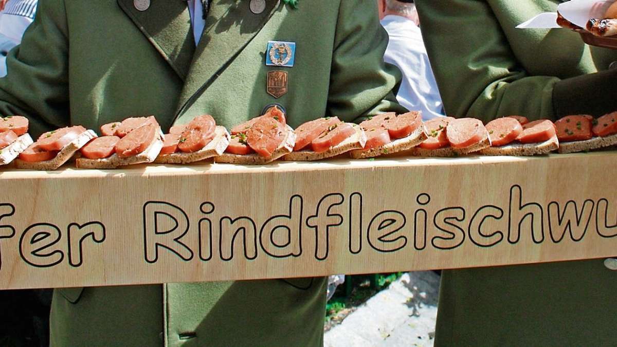Hof/Berlin: Rindfleischwurst als Botschafterin
