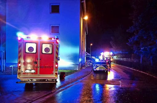 Gegen 3 Uhr morgens alarmiert ein Nachbar die Feuerwehr, weil der Feuermelder in der Wohnung nebenan Alarm schlägt. Foto: Feuerwehr Kulmbach
