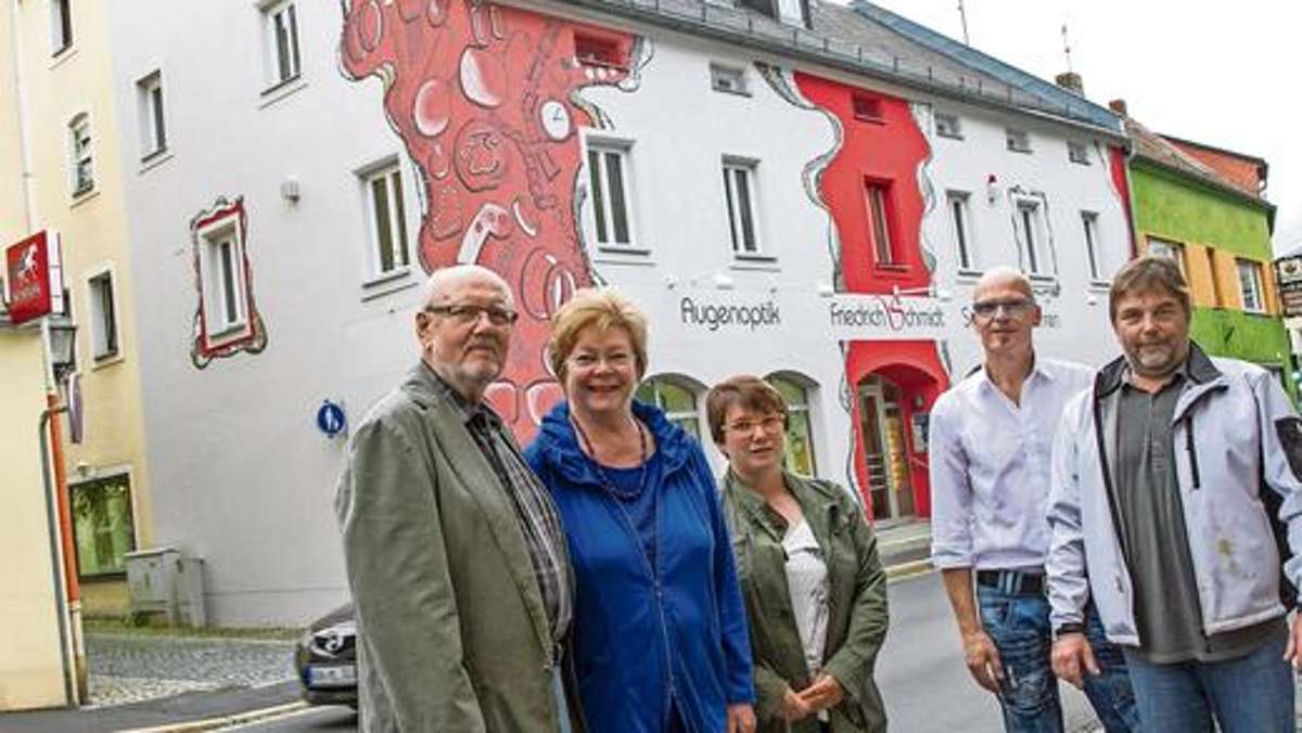 Arzberg: Hausfassade ist jetzt ein Kunstwerk