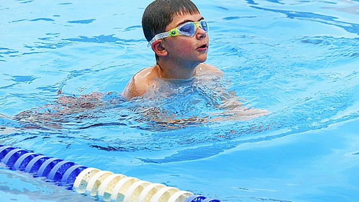 Schwimmkurse für Viertklässler: Aufholjagd im Nailaer Freibad