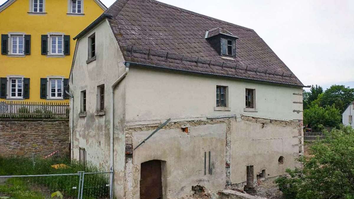 Historisches Gebäude in Schwarzenbach: Aufträge für die Stegmühle, Akt zwei