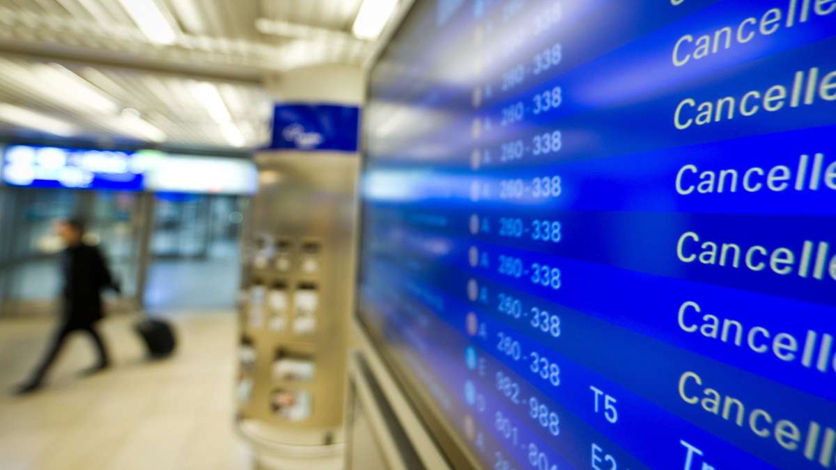 Vorläufige Jahresbilanz der Schlichtungsstelle: Beschwerden über Bahn und Flüge auf Rekordniveau