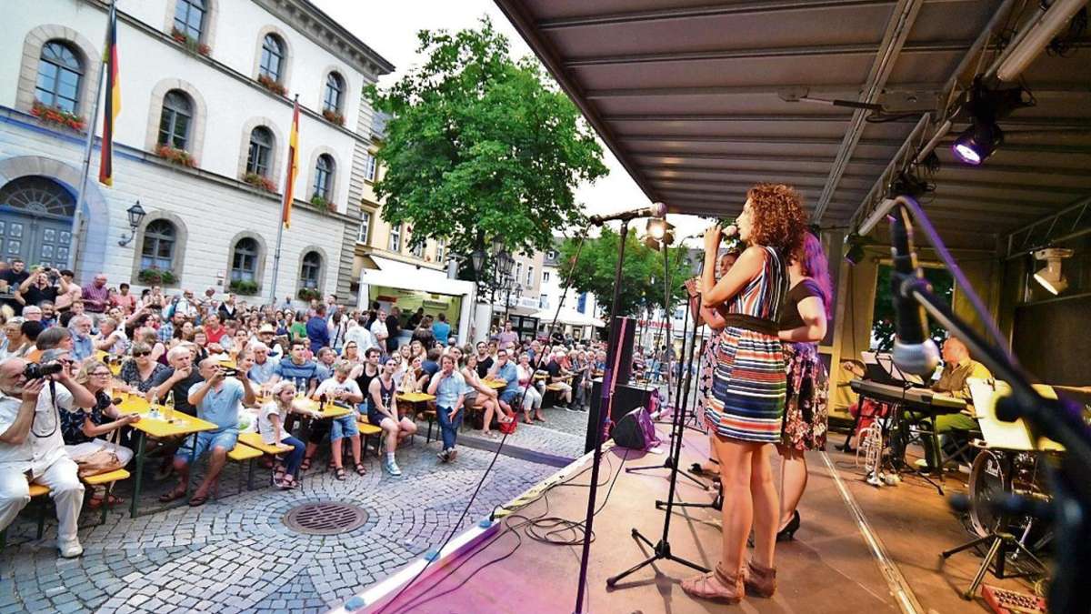 Wunsiedel: Luisenburg-Festspiele feiern Sommerfest