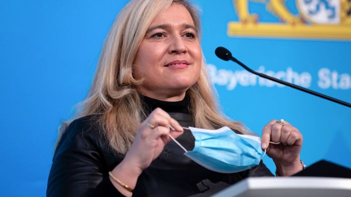 Söder feuert Ministerin Huml: Kommentar: Die eine Panne zuviel