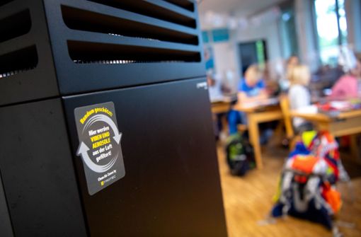 Technik gegen das Virus in Klassenzimmern. Foto: dpa/Sven Hoppe