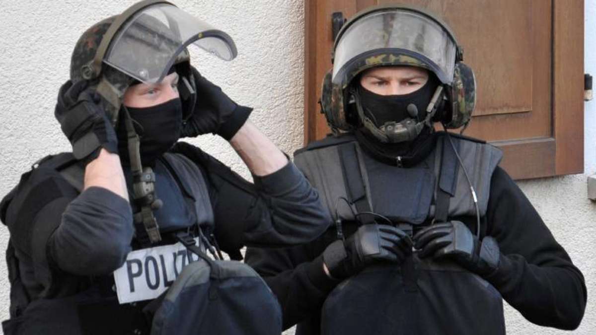 Kulmbach: Polizei mit schwerem Gerät im Einsatz