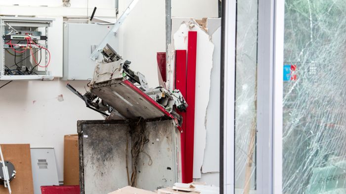 Regnitzlosau: Ersatz für gesprengten Geldautomaten