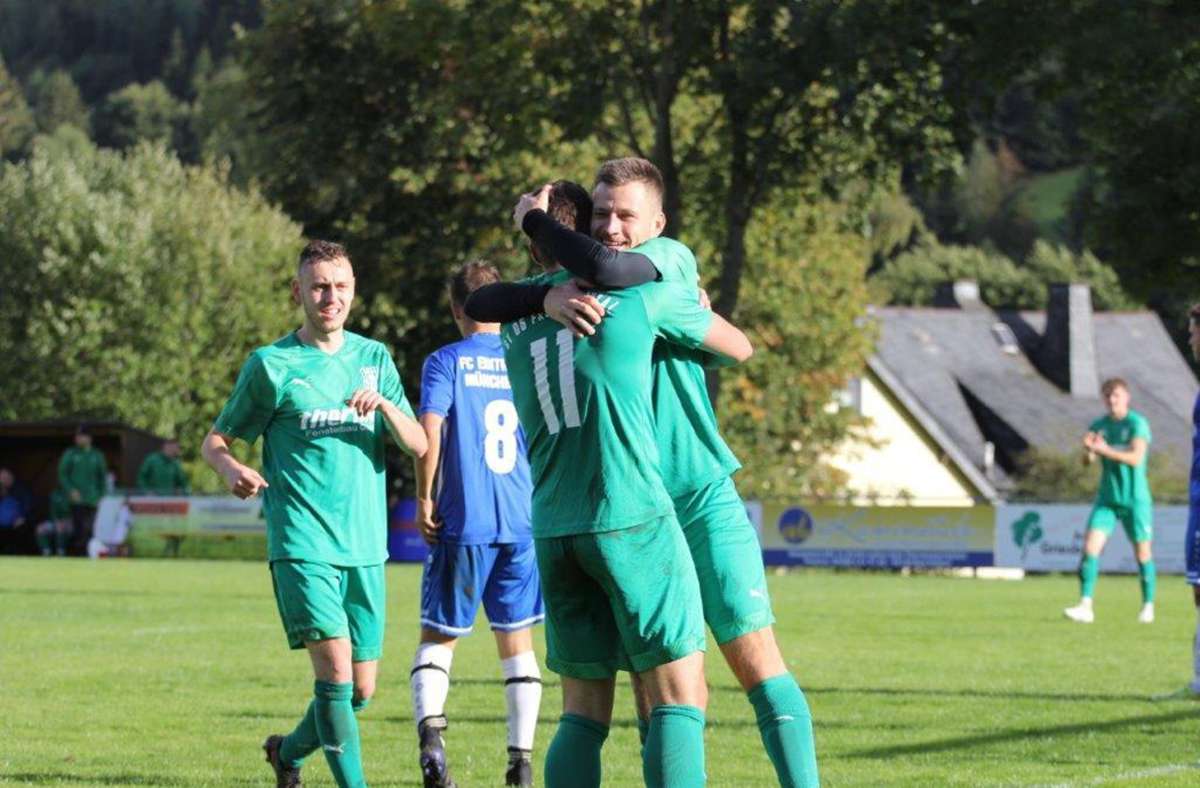 Der SV 05 Froschbachtal gewinnt in der Fußball-Kreisliga Nord mit 6:0 gegen den FC Eintracht Münchberg II