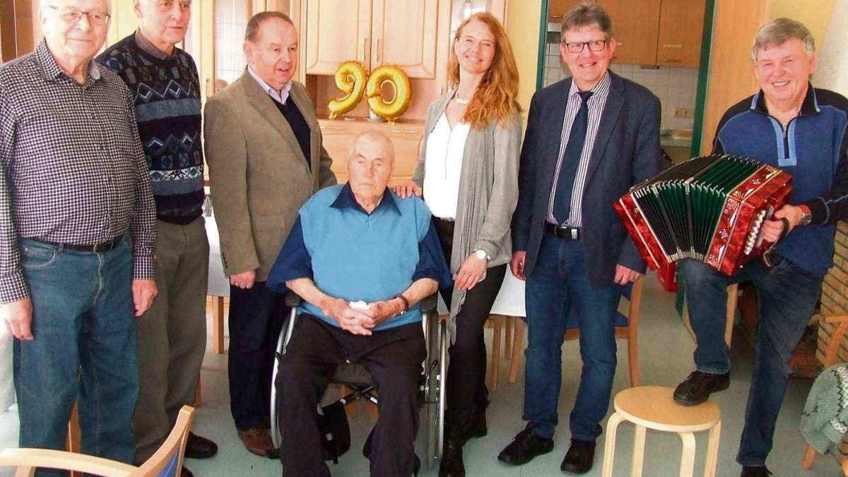 Naila: Feuerwehr-Heiner feiert 90. Geburtstag