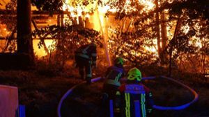 Hofer Land: Bauernhof in Flammen