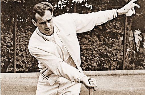 Tennisspielen als Kunstform: Der vielfache Deutsche Meister Arthur Schröder entwickelte seinen eigenen Stil. Er wohnt heute in Sparneck. Foto: /Privat, Schmalz