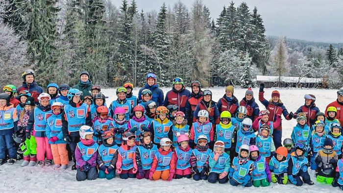 ASV Rehau: 70 Kinder lernen das Skifahren
