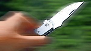 Auf Spielplatz in Schwarzenbach: Schülerin mit Messer bedroht