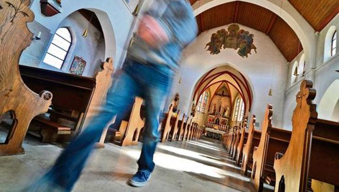 Zahl der Kirchenaustritte steigt