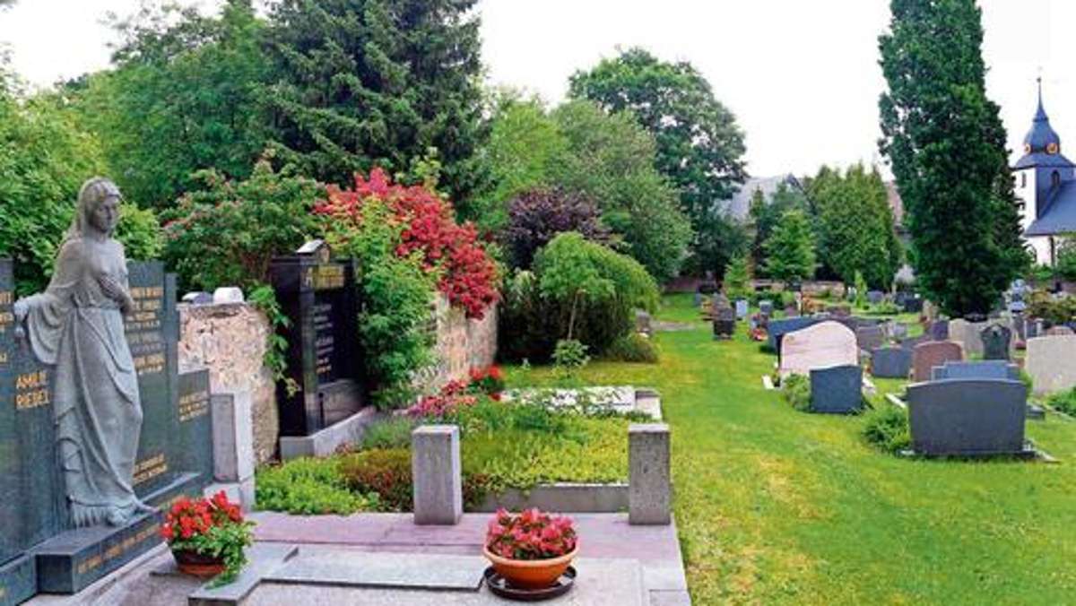 Fichtelgebirge: Der Röslauer Friedhof ist der schönste