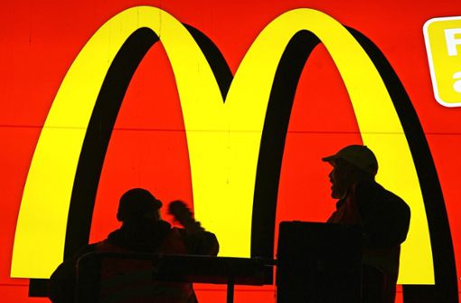 In Ingolstadt tobt ein Kampf um vier McDonalds-Filialen. Foto: picture alliance / dpa/Arno Burgi