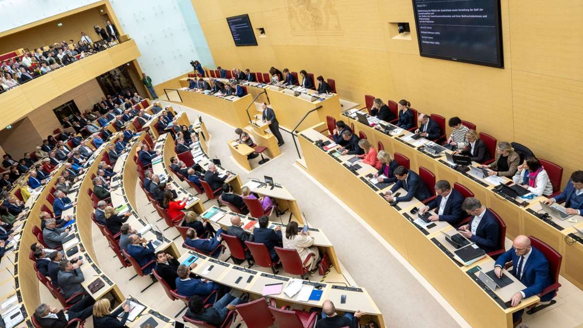 Landtag: Aigner will Kiffen auf komplettem Landtagsgelände verbieten