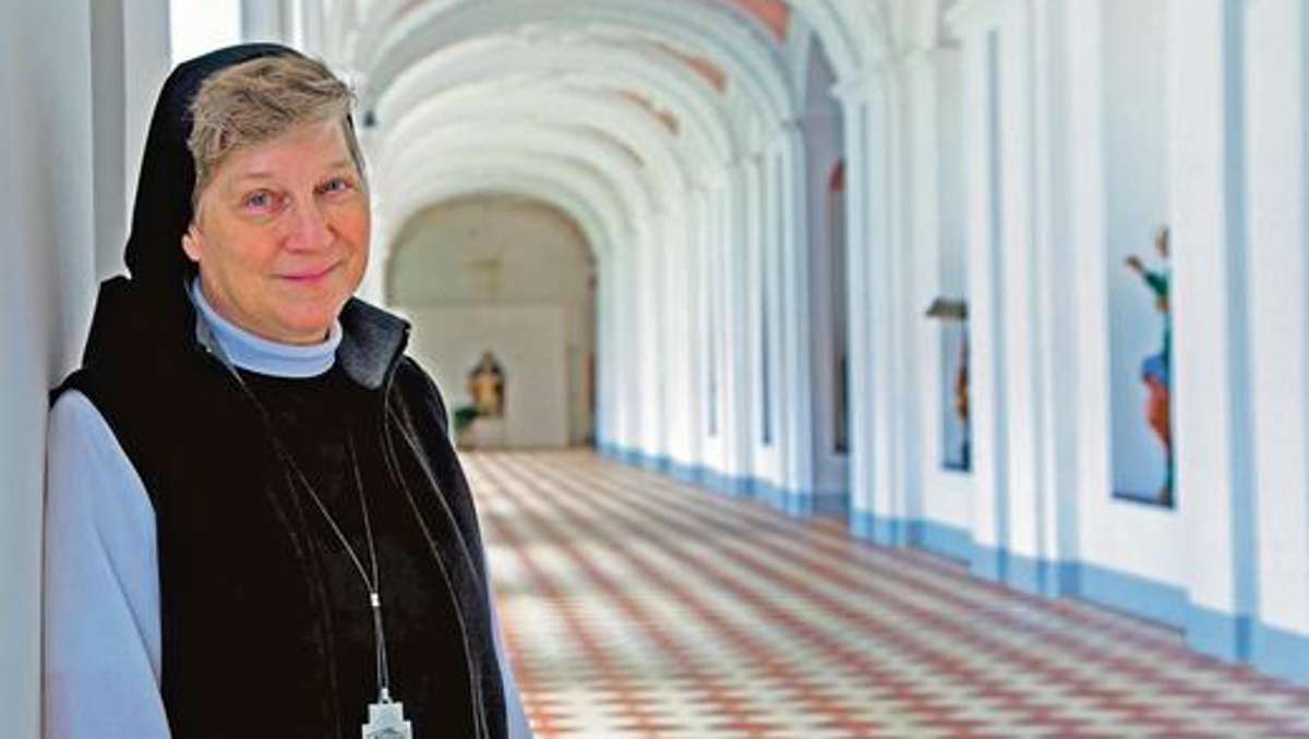 Länderspiegel: Laetitia macht das Kloster fit