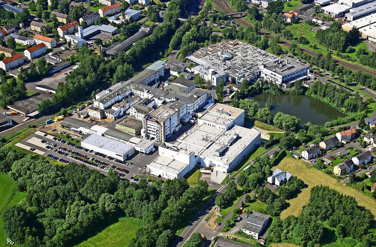 An der Lorenzreuther Straße in Marktredwitz produziert Ceramtec keramische Bauteile. Das Unternehmen will eine weitere Produktionshalle bauen. Foto: pr.