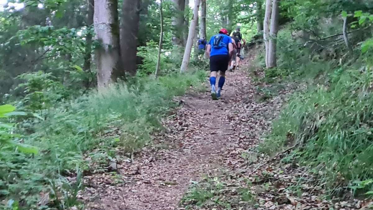 Trailrunning: 150 Trailrunner trotzen der Sommerglut