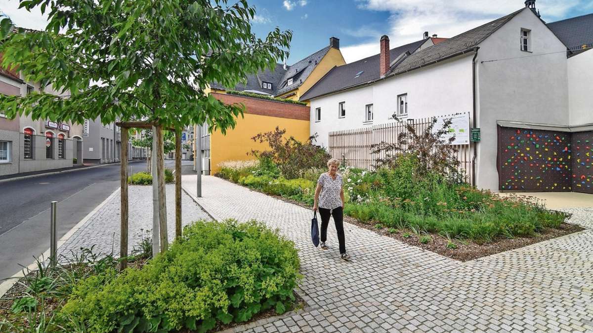 Arzberg: Blumenpracht statt alter Häuser