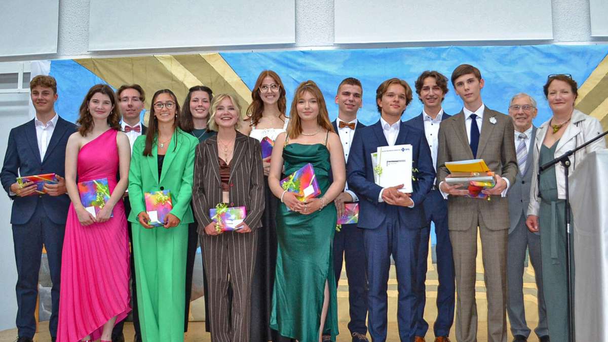 Gymnasium Selb: 47  Abiturienten feiern das Ende ihrer Schülerzeit