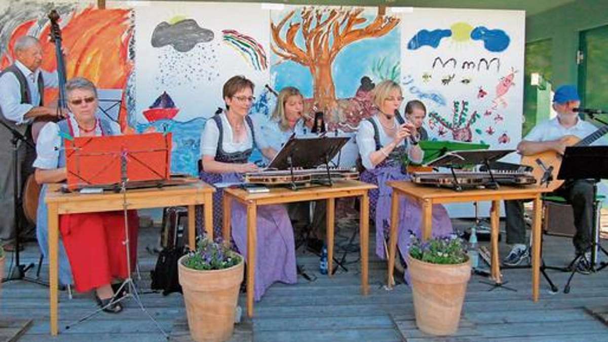 Wunsiedel: Sieben Musiker machen Programm im Egerpark