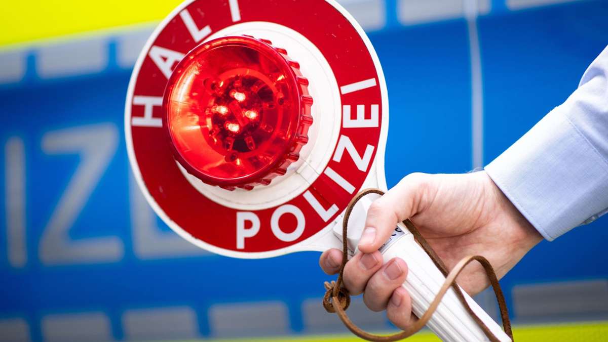 A9/Münchberg: Nötigung: Autofahrer gibt Zivilpolizisten Lichthupe