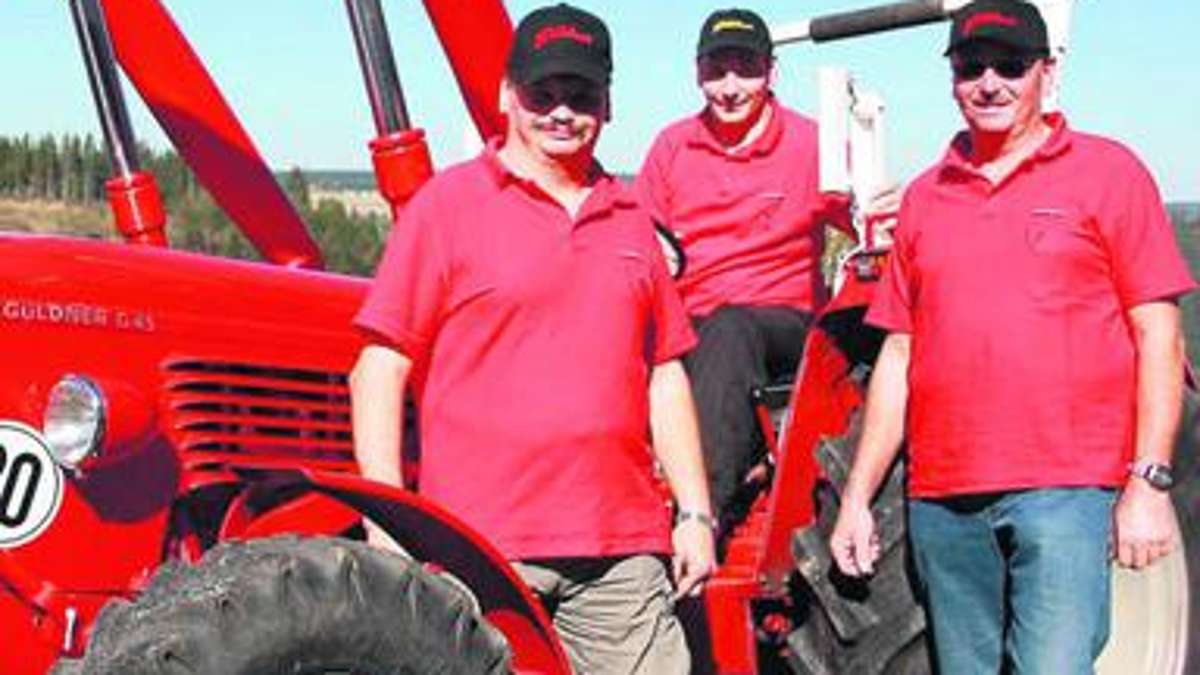 Naila: Drei Brüder im Traktor-Fieber