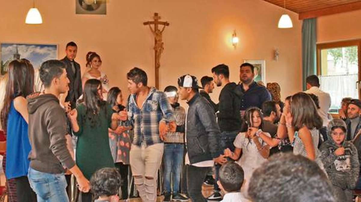 Kulmbach: Syrische Hochzeit unterm Dach der Kirche