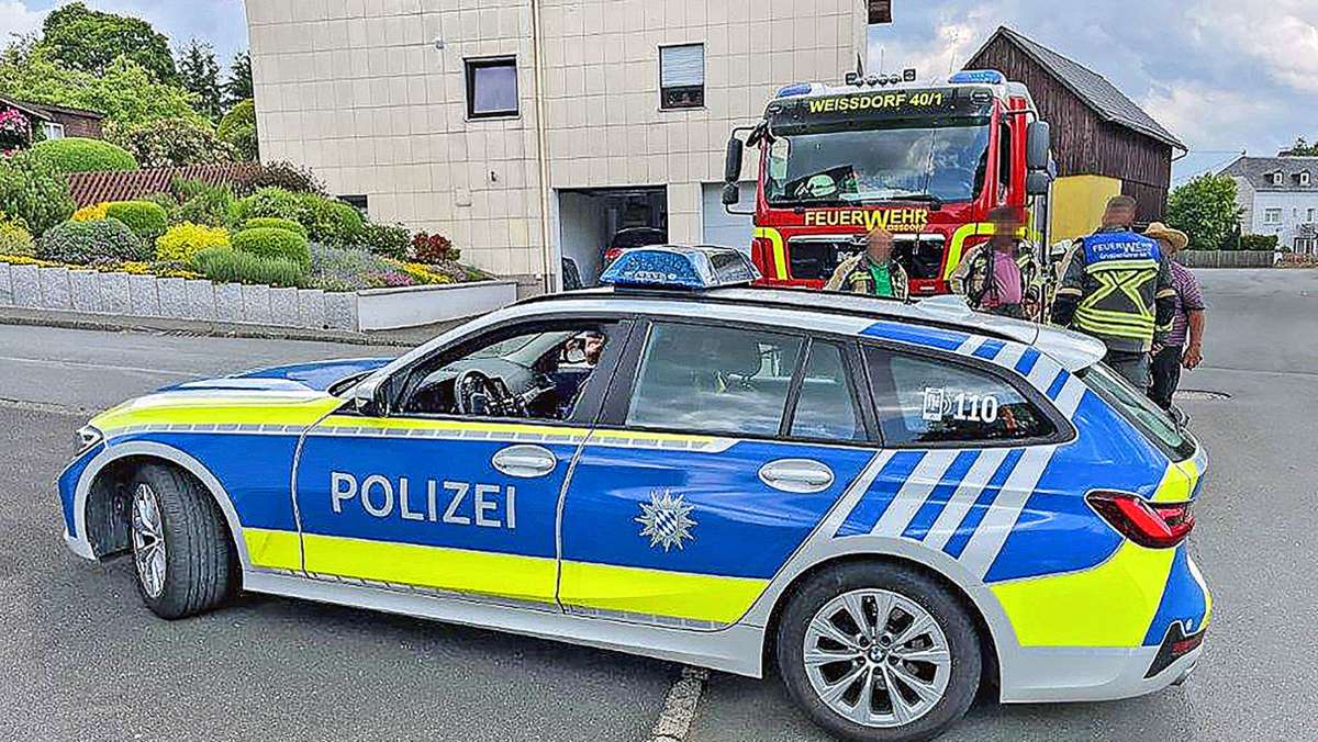 SEK-Einsatz in Weißdorf: Mann ging mit Stichwaffe auf Polizisten los