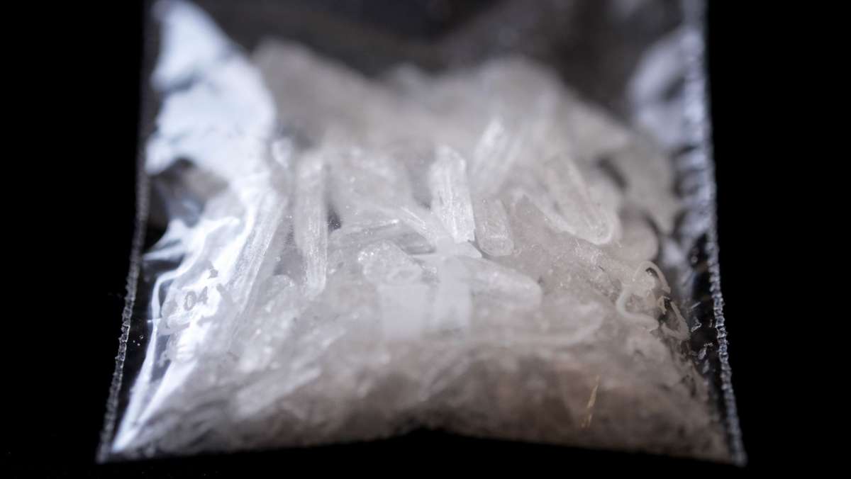 Dresden: Ein Kilo Crystal bei mutmaßlichen Drogendealern gefunden