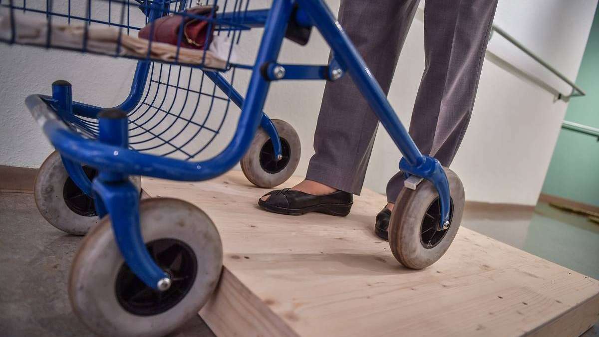 Münchberg: Dieb stiehlt 87-Jähriger ihren Rollator