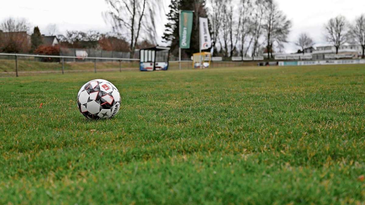 Regionalsport: Der Ball ruht: BFV stellt Spielbetrieb ein
