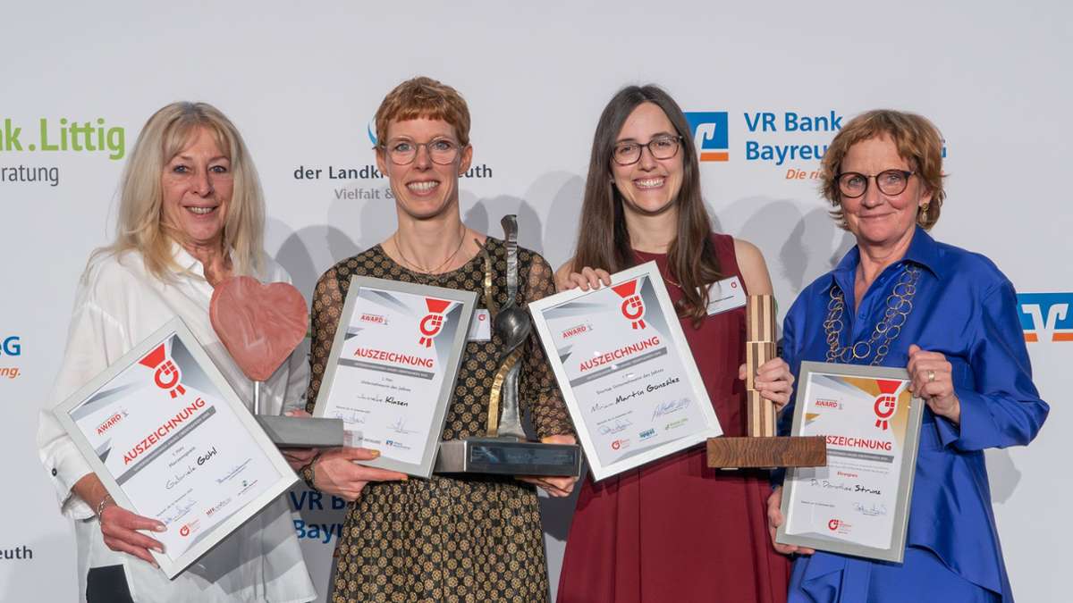 Frauenpower aus Oberfranken : die Preisträger Gabriele Göhl, Janneke Klasen, Miriam Martin Gonzalez und Dorothee Strunz.