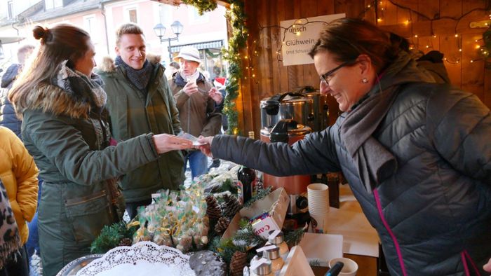 24. Naalicher Rupperichmarkt: Weihnachtsromantik rund ums Rathaus