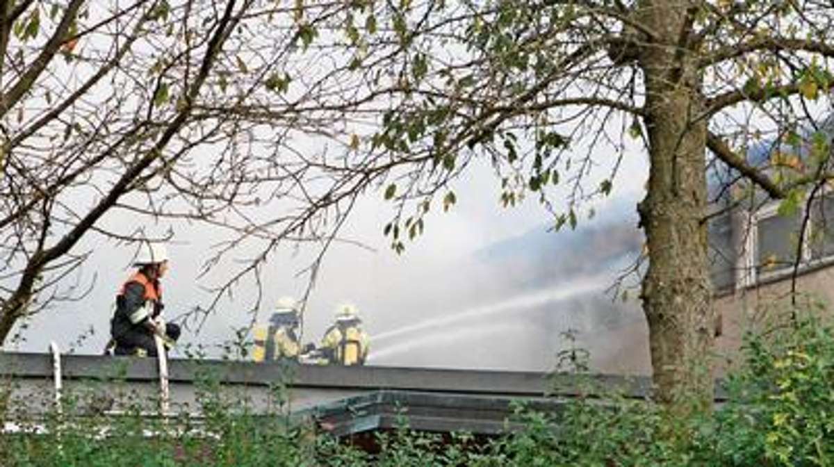 Kulmbach: Feuer beschädigt altes Schulgebäude