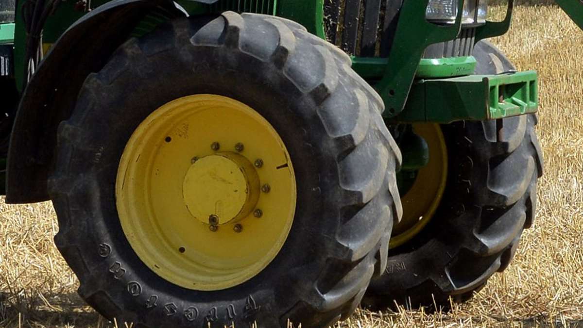 Töpen: Unfall: Landwirt spannt Stahlseil über die Straße