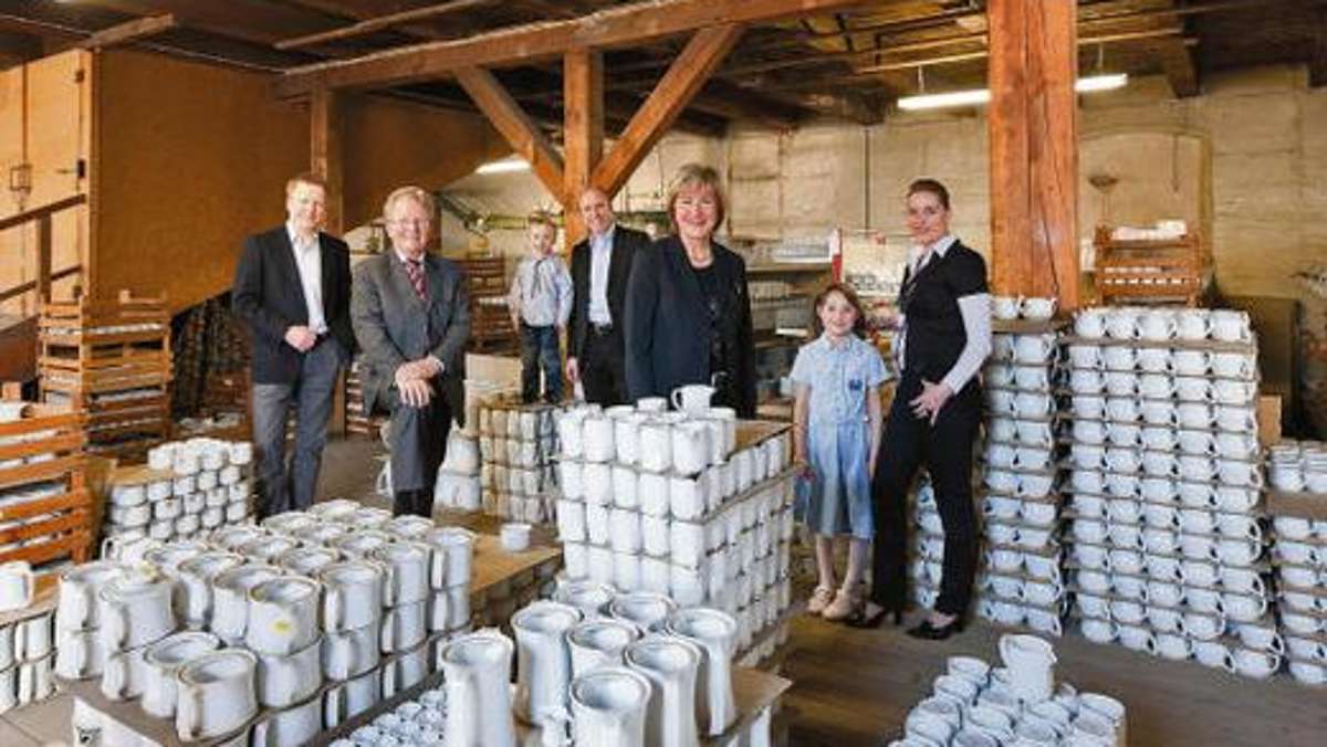 Wirtschaft: Mit der Porzellanfabrik aufgewachsen