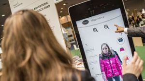 Online-Shopping: Hochschule Hof entwickelt interaktive Umkleide