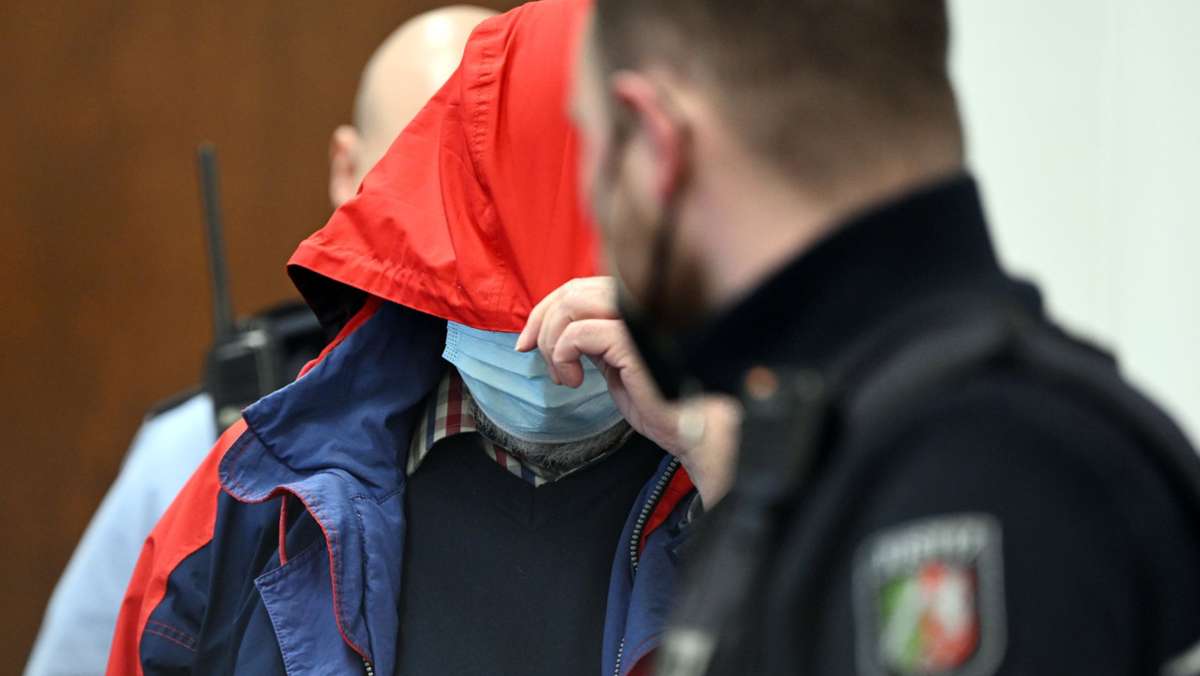 Prozess vor dem  Landgericht Köln: Zwölf Jahre Haft für Priester  wegen Kindesmissbrauchs