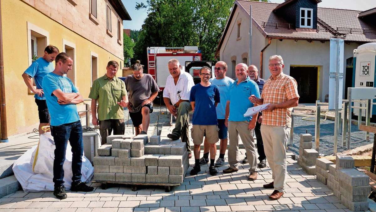 Harsdorf: Neuer Brunnen schmückt das künftige Bräuhaus