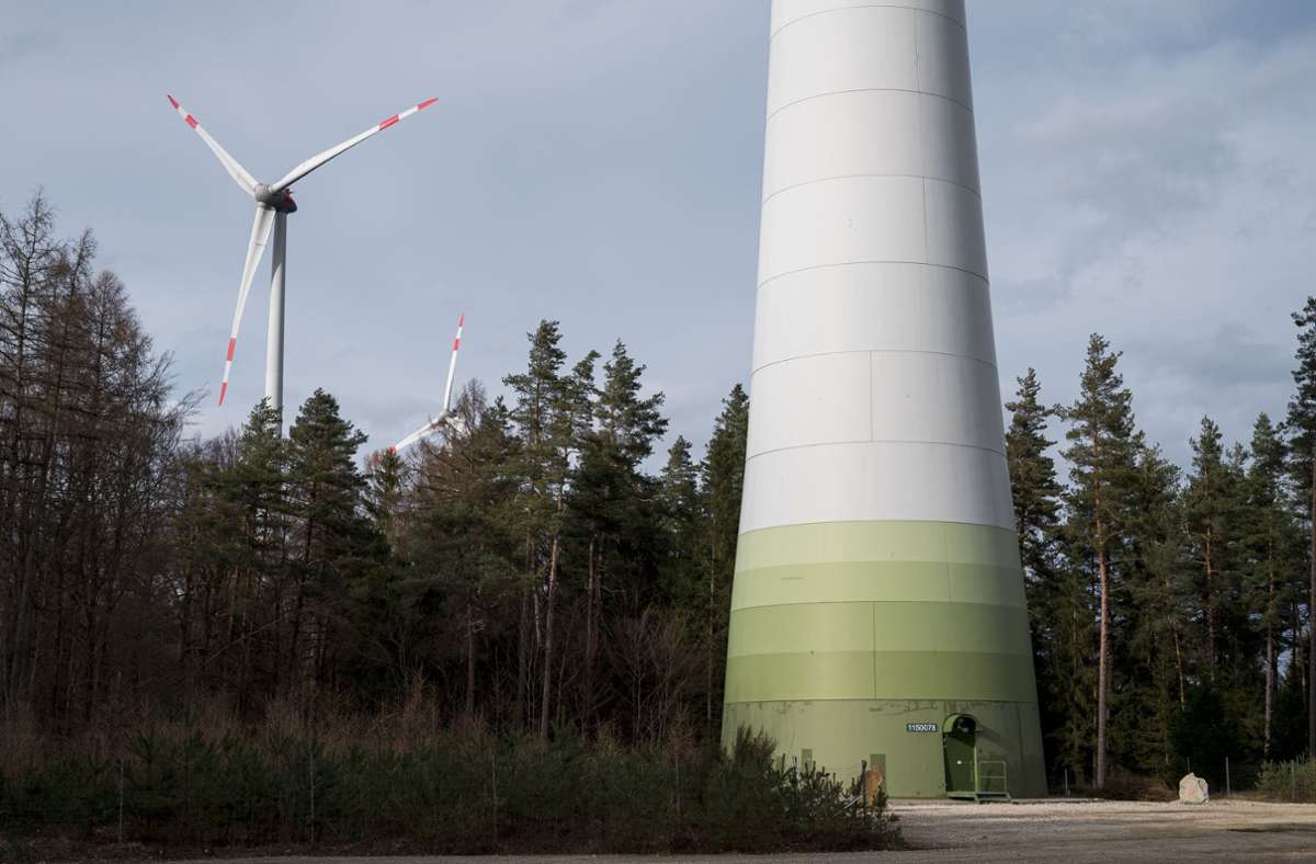 Windkraftanlage im Lindenhardter Forst. Foto: dpa/Daniel Vogl