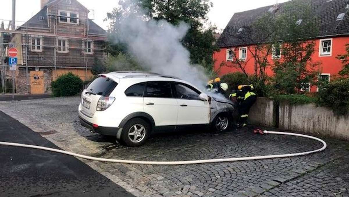 Selb: Brandstifter zündet Auto in Selb an - Verdächtiger festgenommen