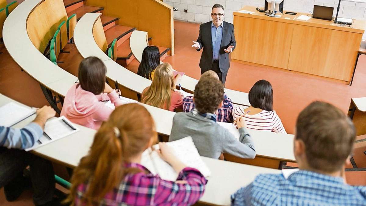 Länderspiegel: Bewerbermangel an fränkischen Fachhochschulen