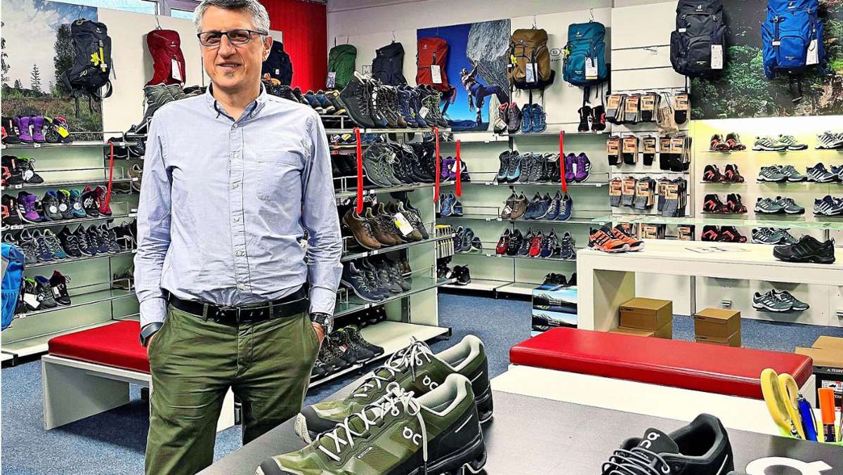 Corona und die Folgen: Schuhhändler ist stinksauer