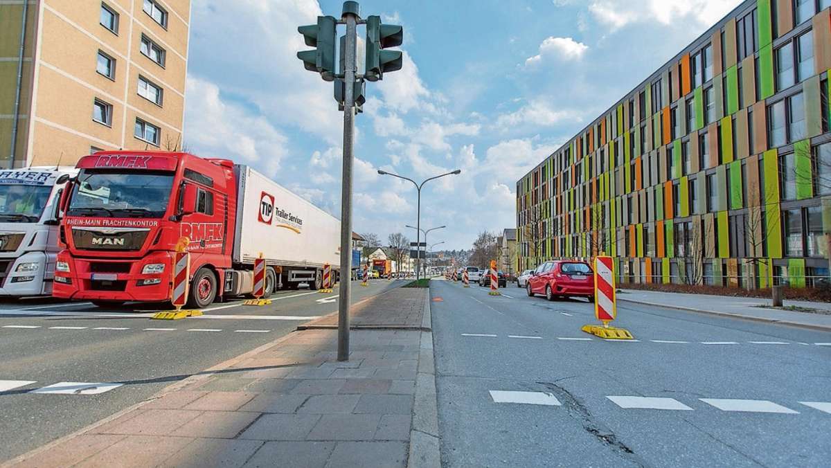 Hof: Erste Verkehrsprobleme auf der Hofer Ernst-Reuter-Straße