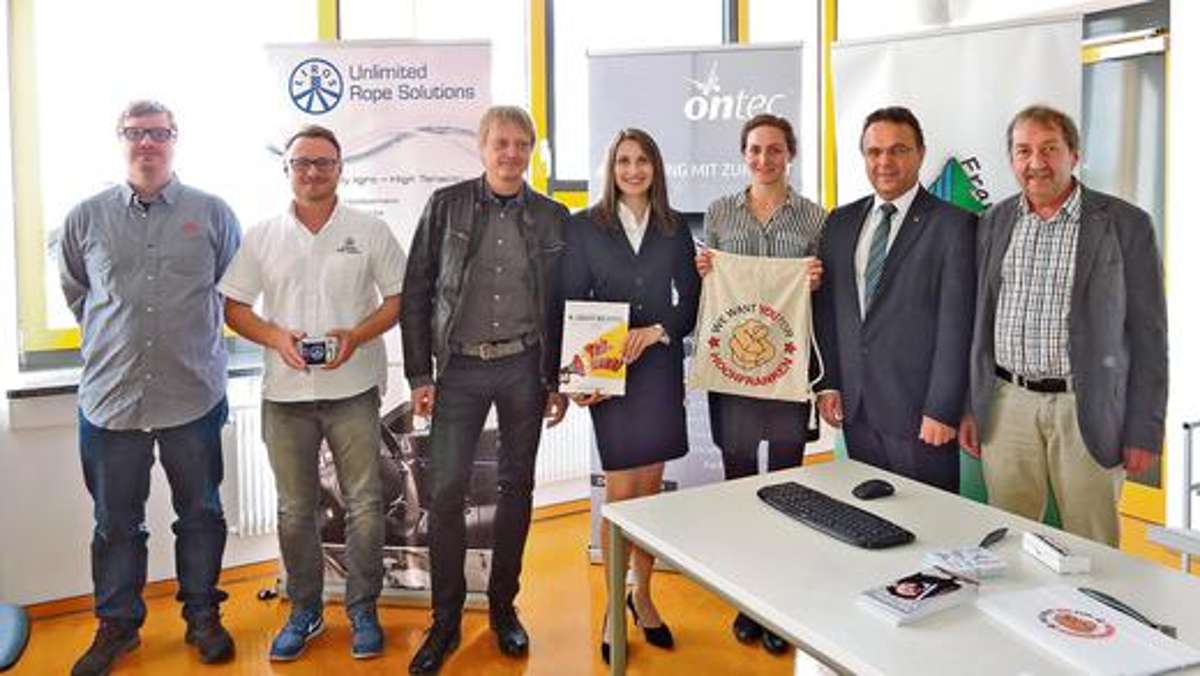 Naila: Wirtschaftsregion Hochfranken besucht Gymnasium Naila