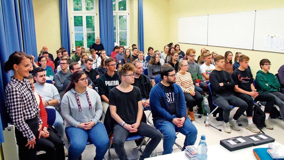Hof: Schüler befassen sich mit dem Sozialismus in der DDR